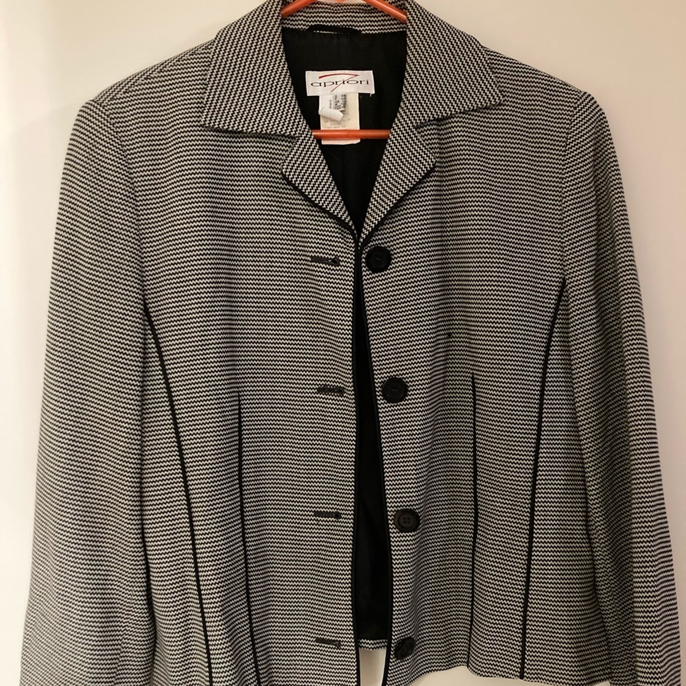 Apriori 7 Suit Jacket